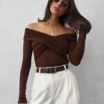 Καφέ μπλούζα με μανίκια